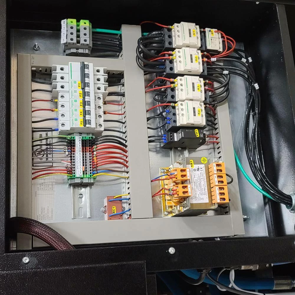 Best Sale ๐ 7.5 HP 208-Volt 3-Phase Stationary Electric Industrial Rotary Screw Air Compressor - Cabinet Only by EMAX ๐ 4 Best Sale ๐ 7.5 HP 208-Volt 3-Phase Stationary Electric Industrial Rotary Screw Air Compressor - Cabinet Only by EMAX ๐ - Image 2